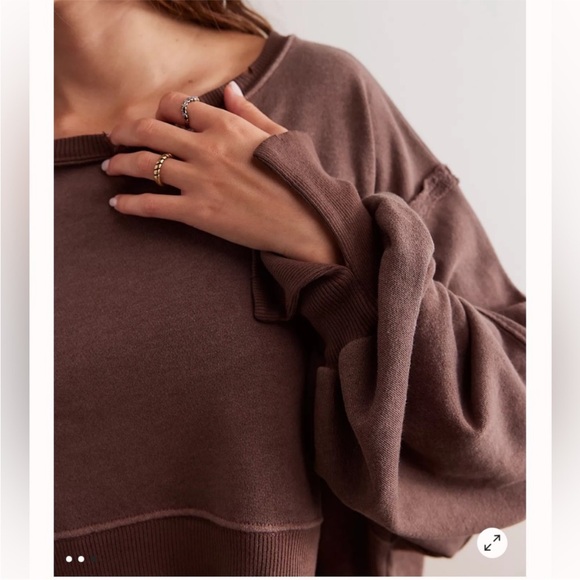 Free People We The Free Cropped Camden in Chocolate Love Brown Size Small NWT - Picture 3 of 4